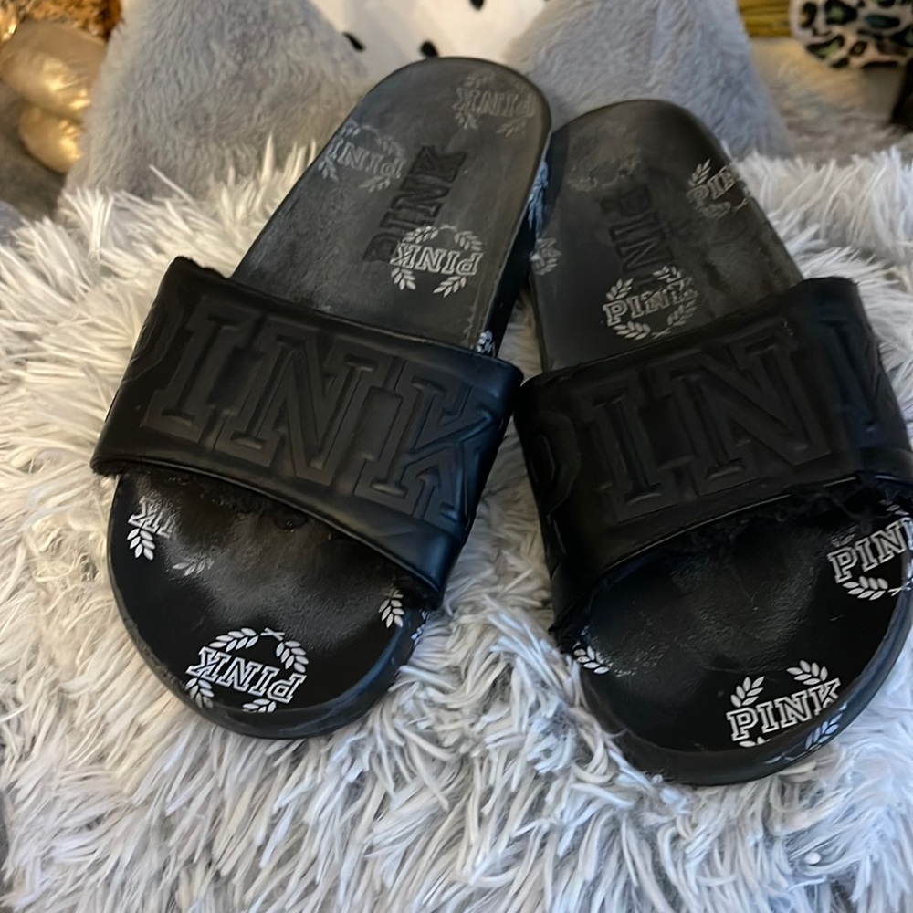 Victoria's Secret PINK Single Strap Leather fur  Slides in Black size 9 large